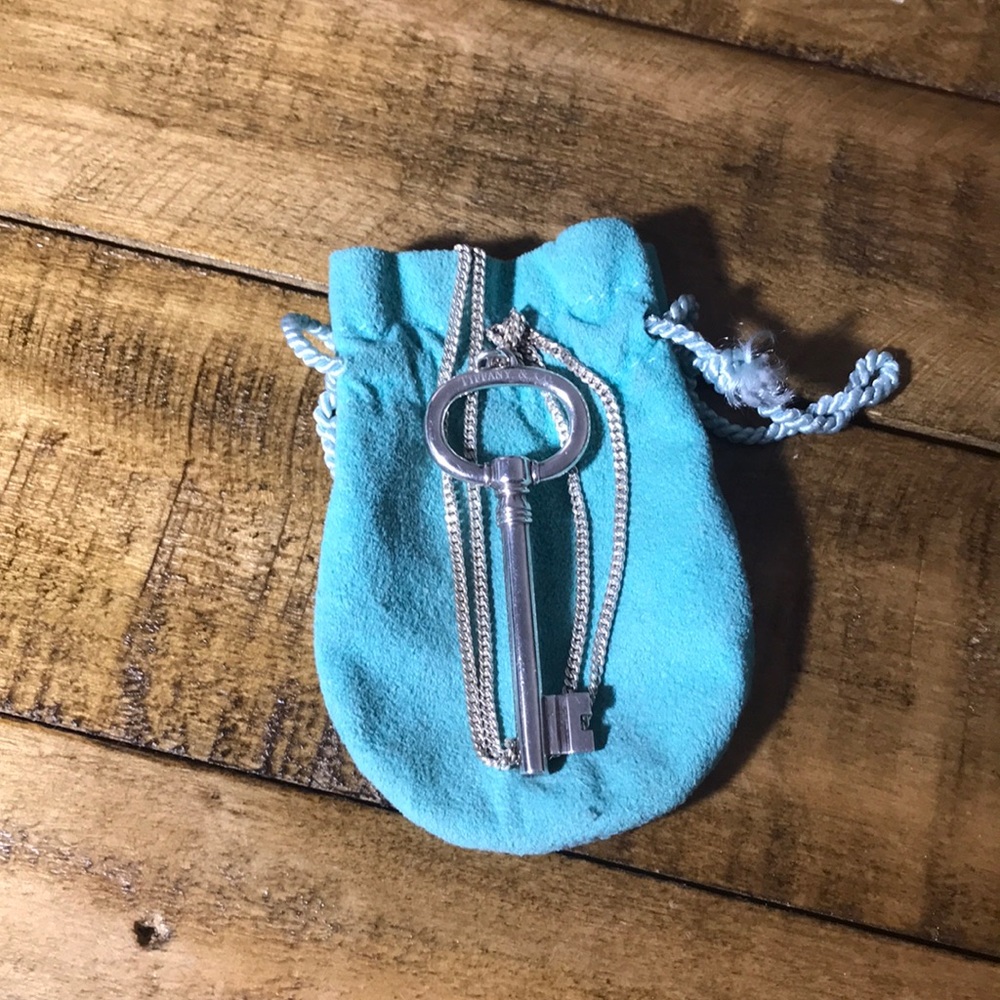 Tiffany & Co. Oval XL Sterling Key w. Necklace